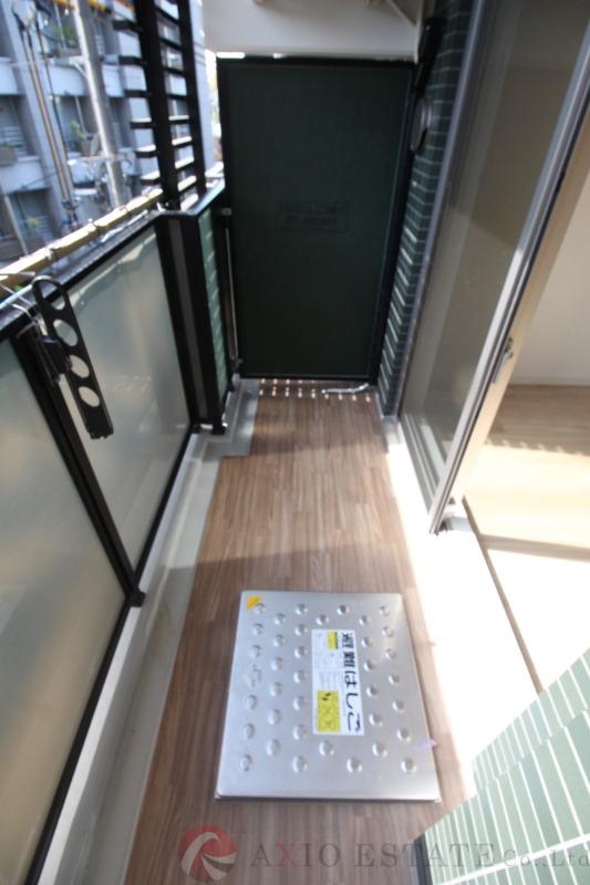 21/30 バルコニー