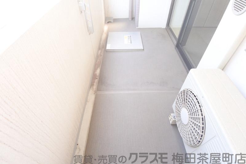 26/30 バルコニー