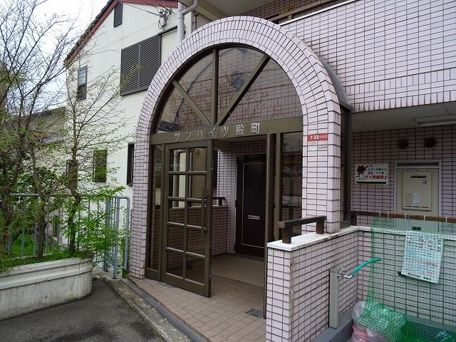 21/28 エントランス