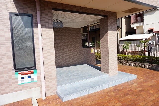 3/6 エントランス