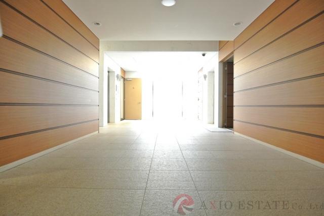 29/30 エントランス