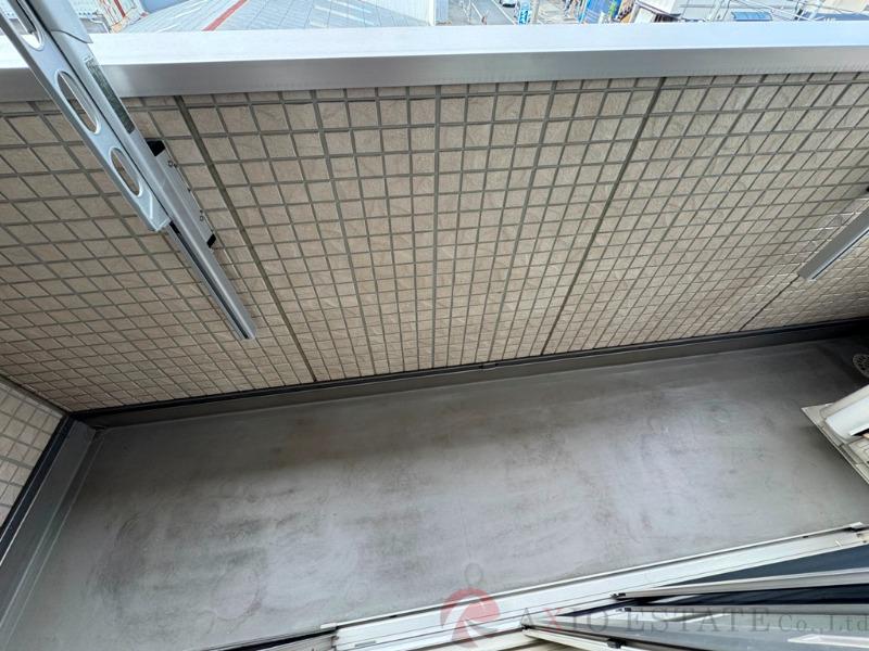 21/30 バルコニー