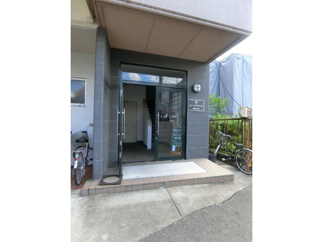 3/5 エントランス