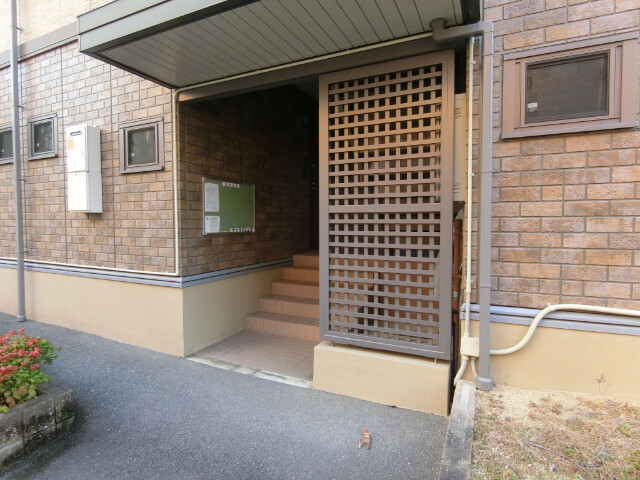 3/10 エントランス