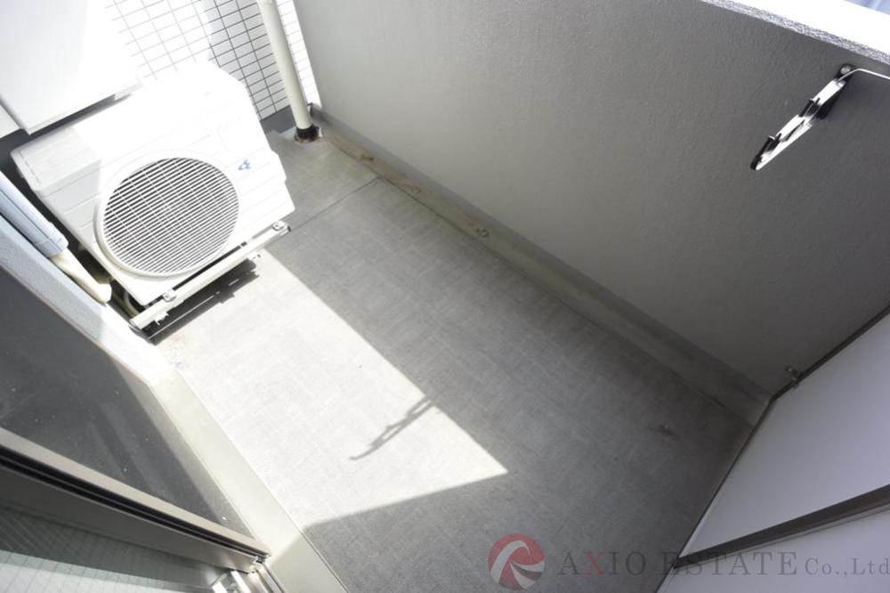 20/30 バルコニー