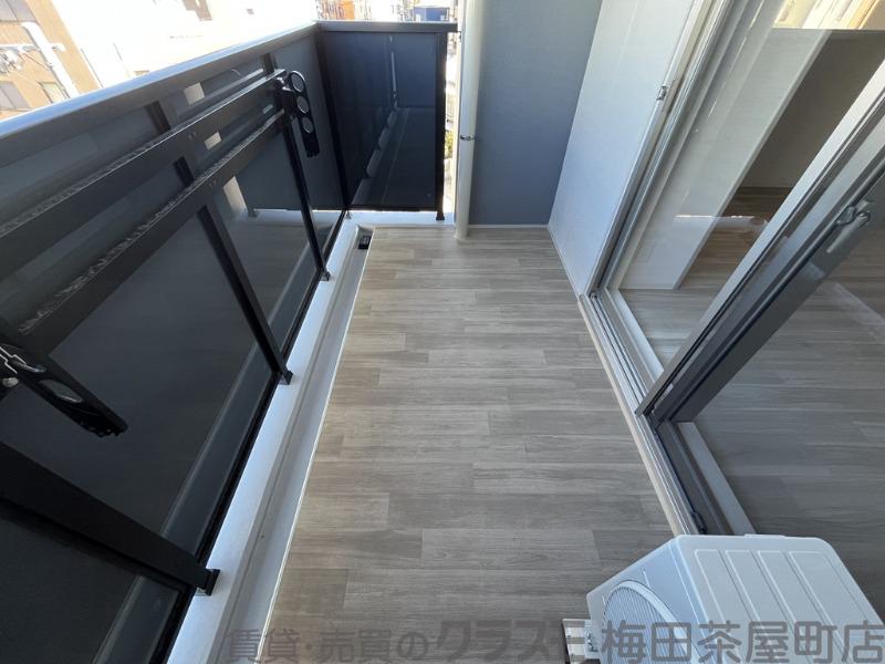 22/30 バルコニー