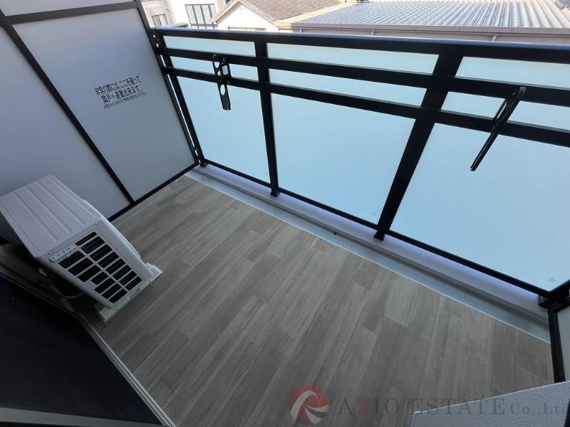 21/30 バルコニー