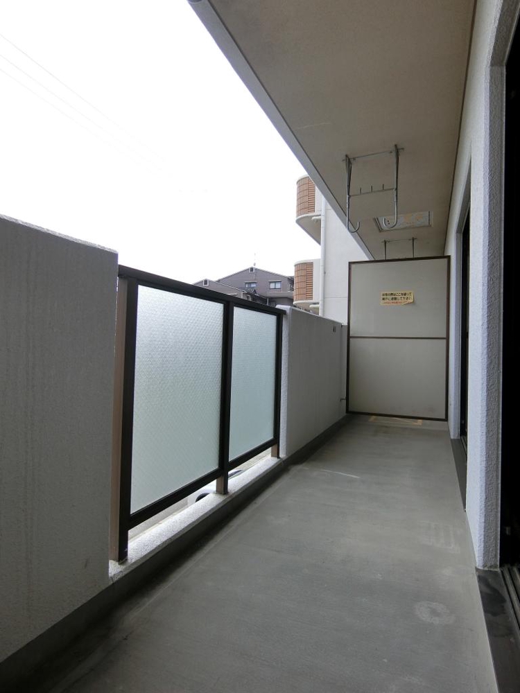 20/30 バルコニー