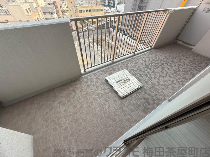 25/30 バルコニー