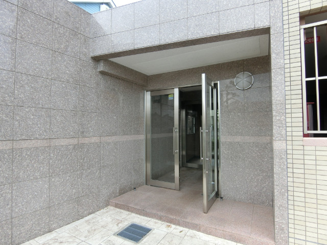 3/6 エントランス