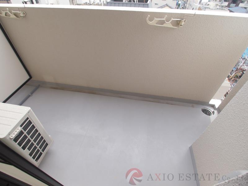 23/30 バルコニー