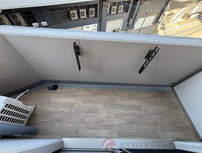 23/30 バルコニー