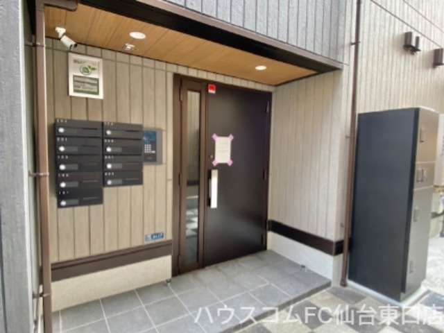 14/20 エントランス