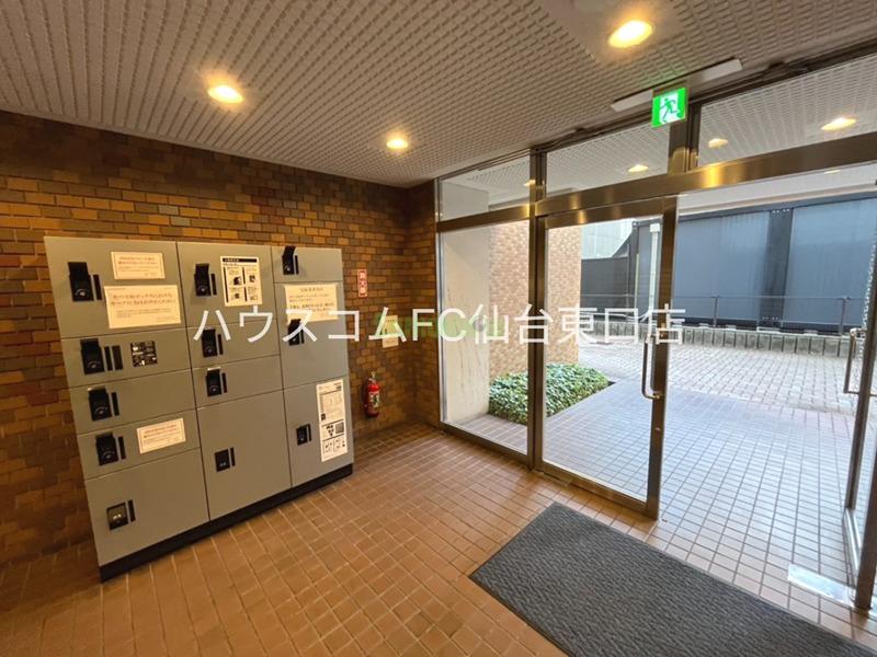 14/18 エントランス