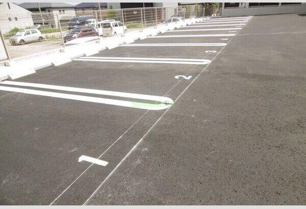2/8 駐車場