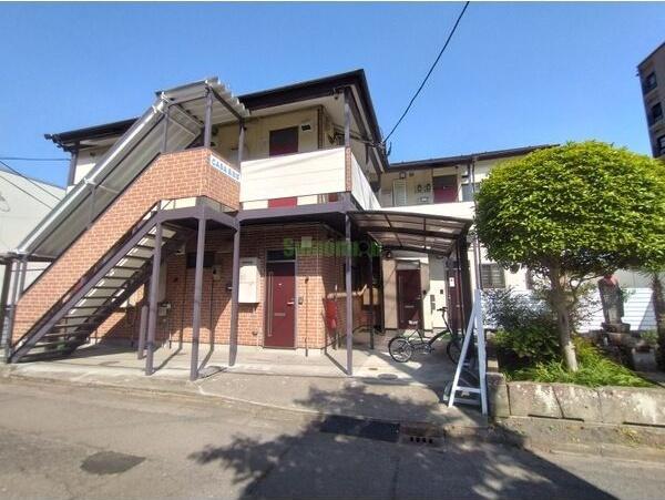 14/20 エントランス