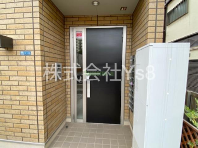 14/19 エントランス