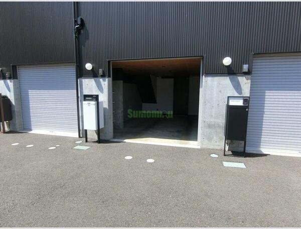 13/20 エントランス