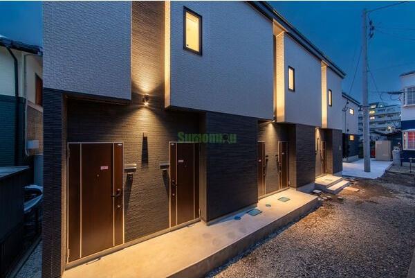 2/8 エントランス