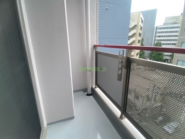 14/23 バルコニー