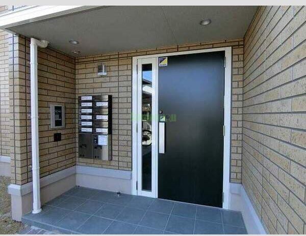 14/19 エントランス