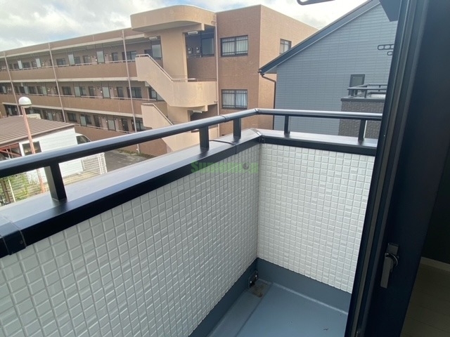 14/23 バルコニー