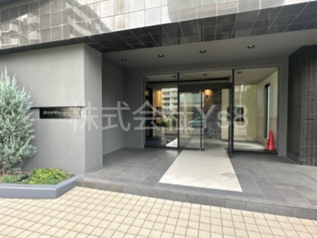 14/16 エントランス