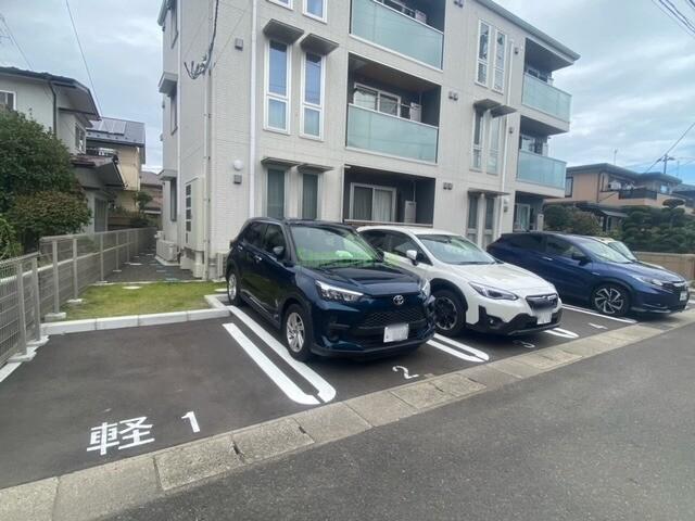 19/25 駐車場