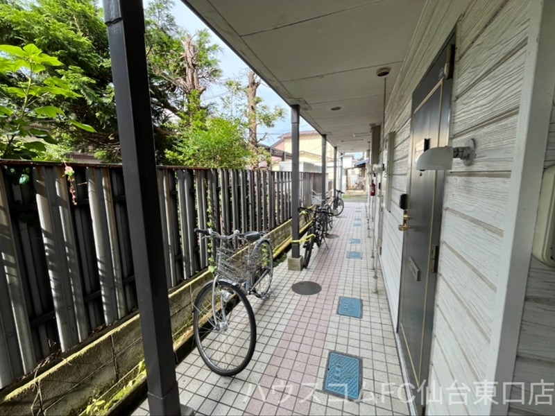 14/17 エントランス