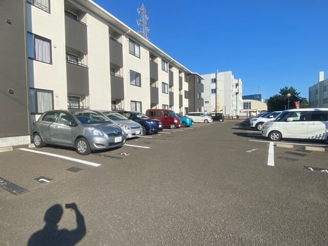 18/24 駐車場