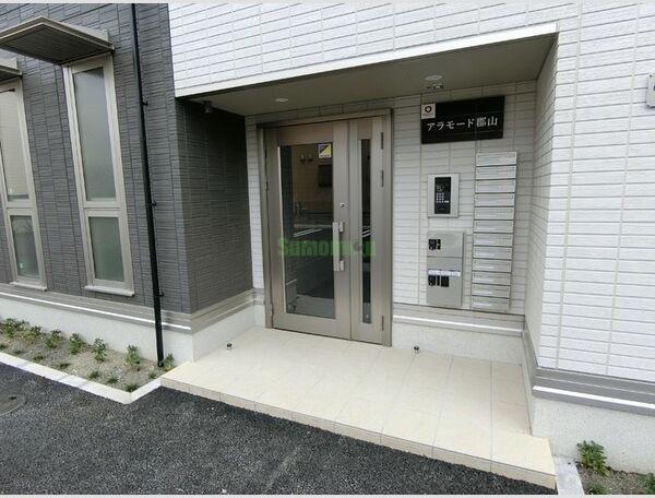 14/20 エントランス