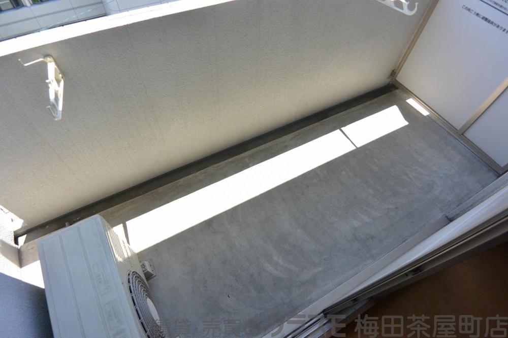 23/30 バルコニー