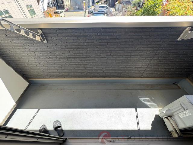 21/30 バルコニー