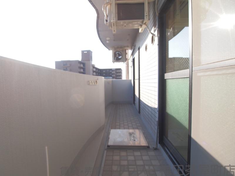 26/30 バルコニー