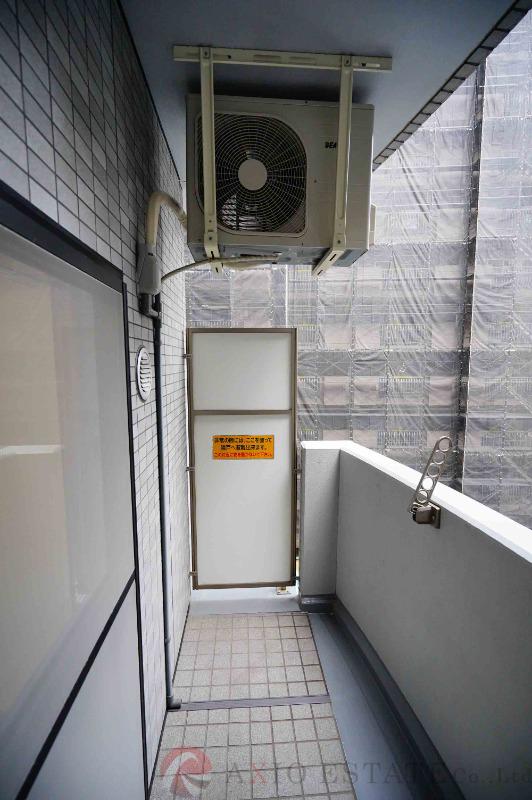 21/30 バルコニー