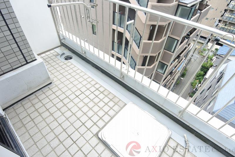 25/30 バルコニー