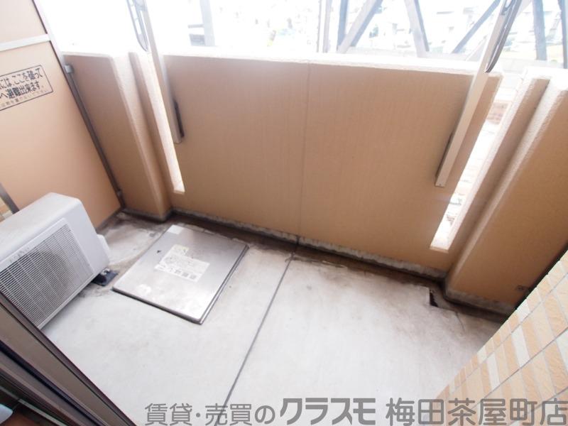 25/30 バルコニー