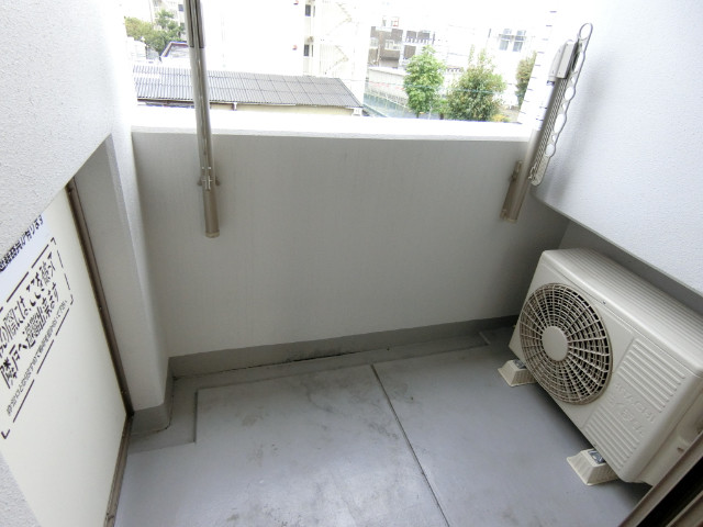 20/30 バルコニー