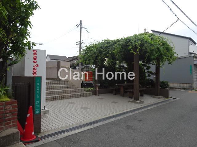 26/30 エントランス