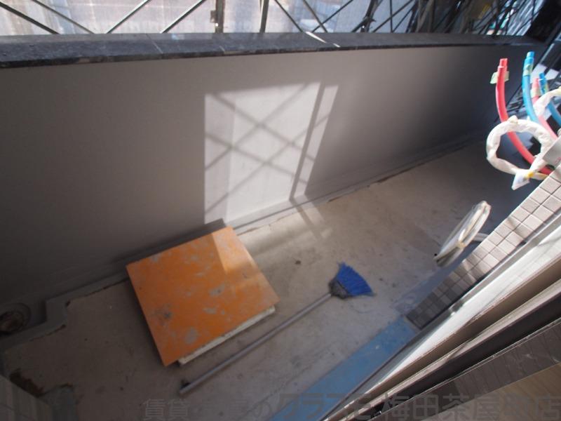 25/30 バルコニー