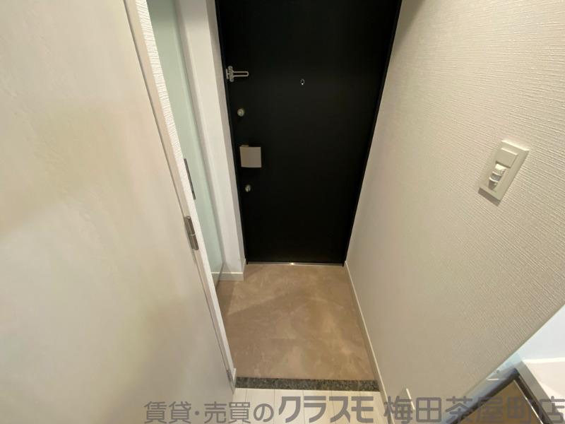 14/30 玄関