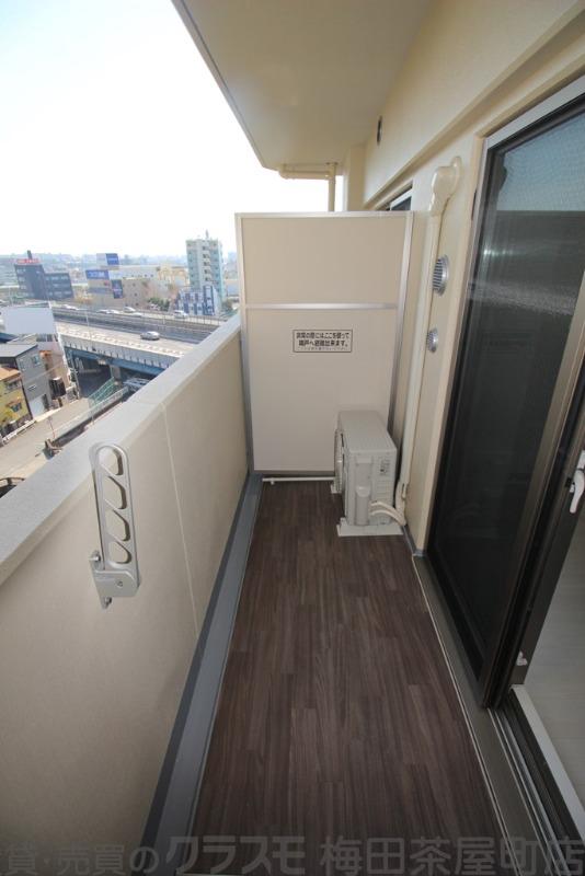 21/30 バルコニー