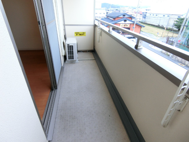 20/30 バルコニー