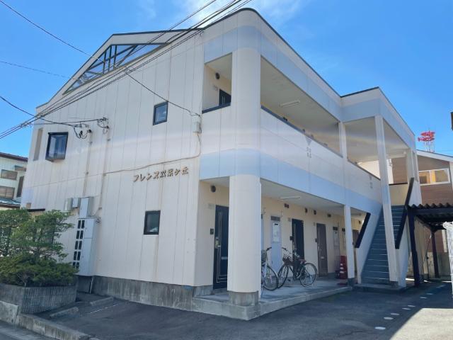 24/29 エントランス