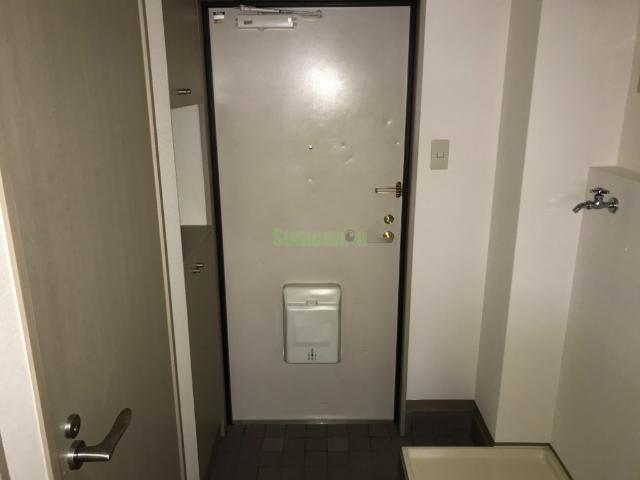15/29 玄関