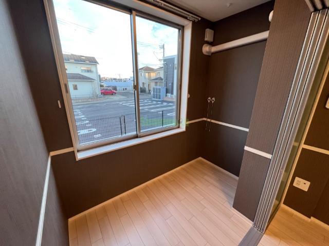 20/28 バルコニー