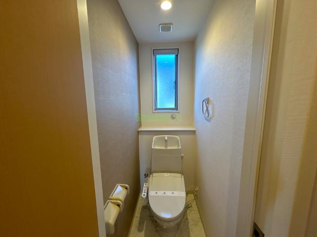 17/27 トイレ