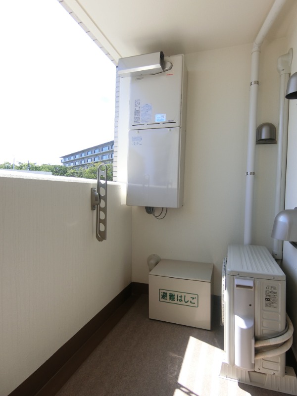 15/26 バルコニー