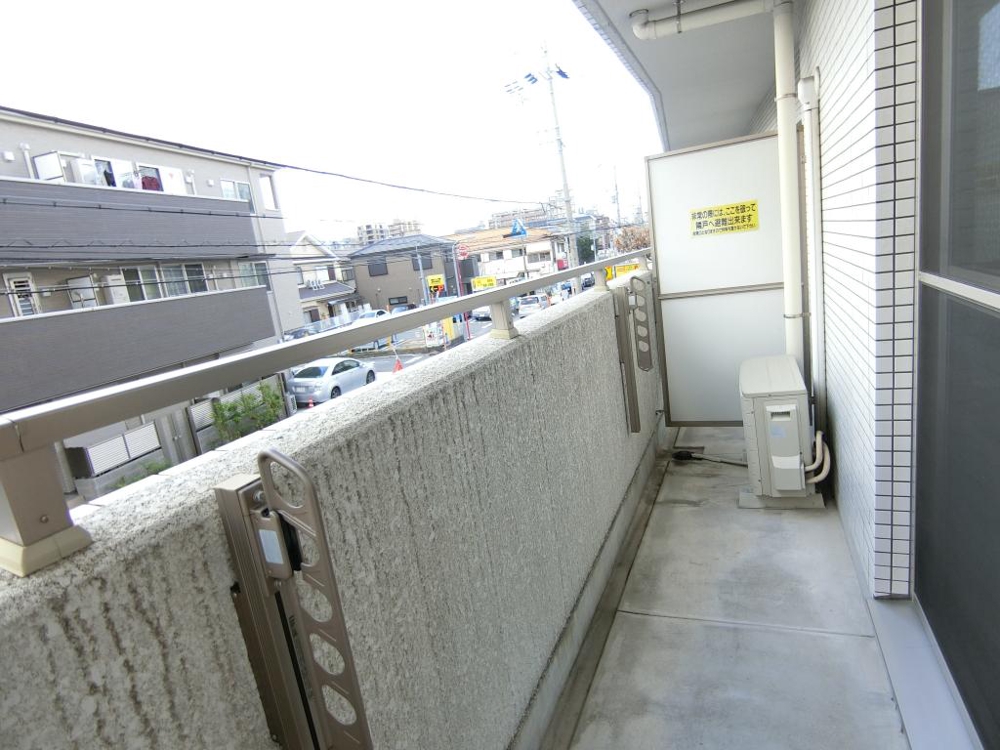 19/30 バルコニー