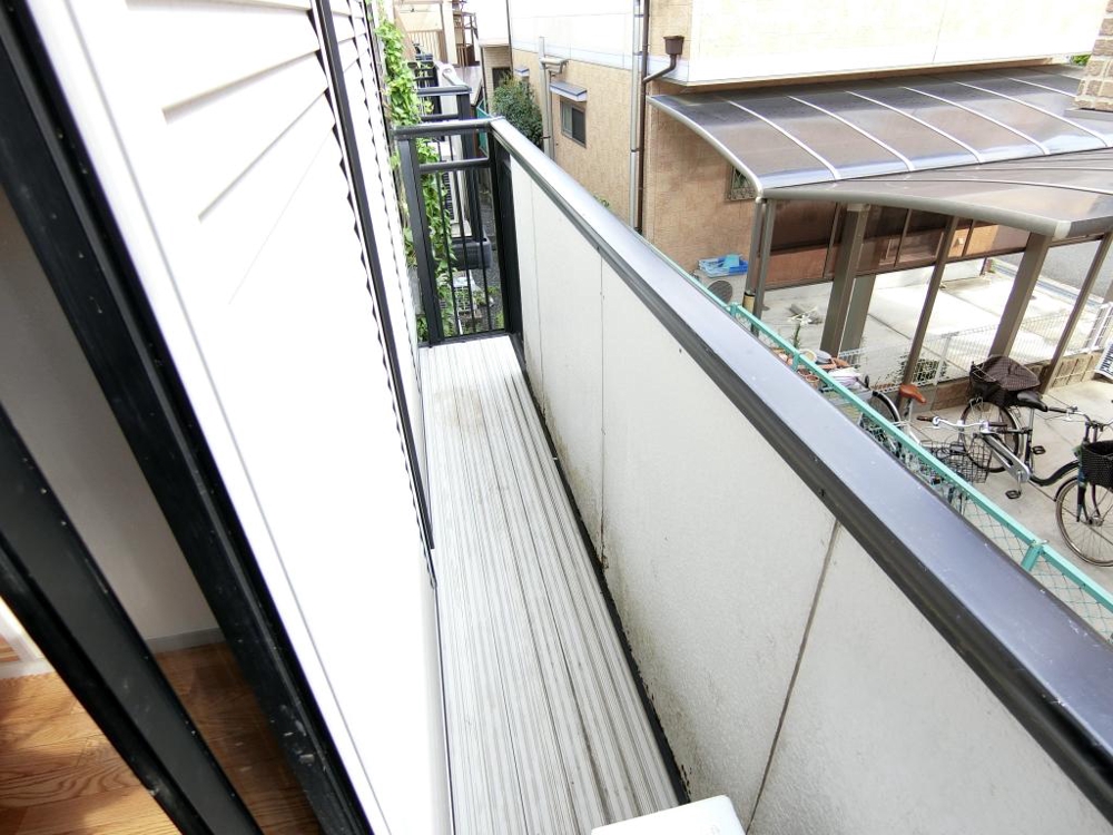 21/30 バルコニー